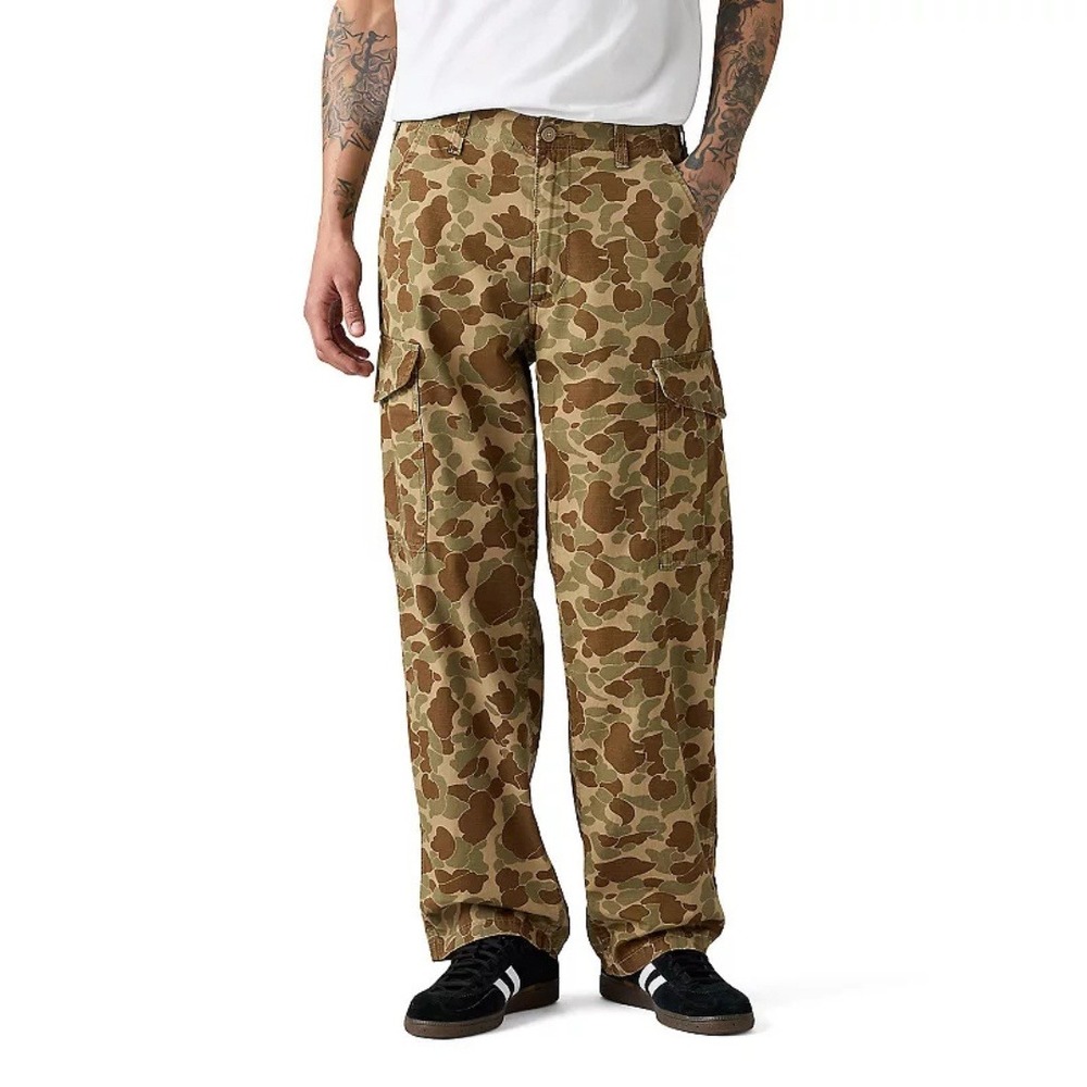 Levi's Men's Duck Camo Harvest Gold XX Baggy Tapered Leg Cargo Pants Size 32x32